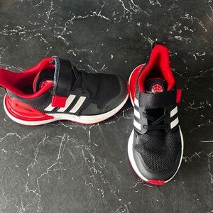 Toddler boys shoes